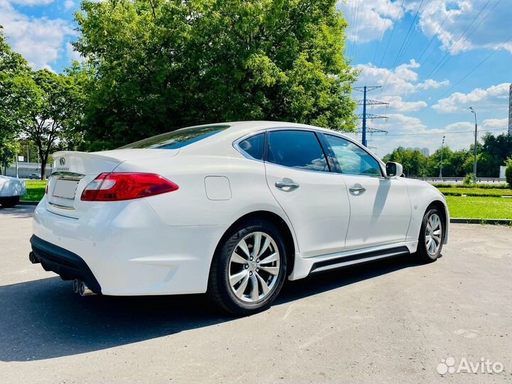 Infiniti M37 3.7 AT, 2013, 200 000 км
