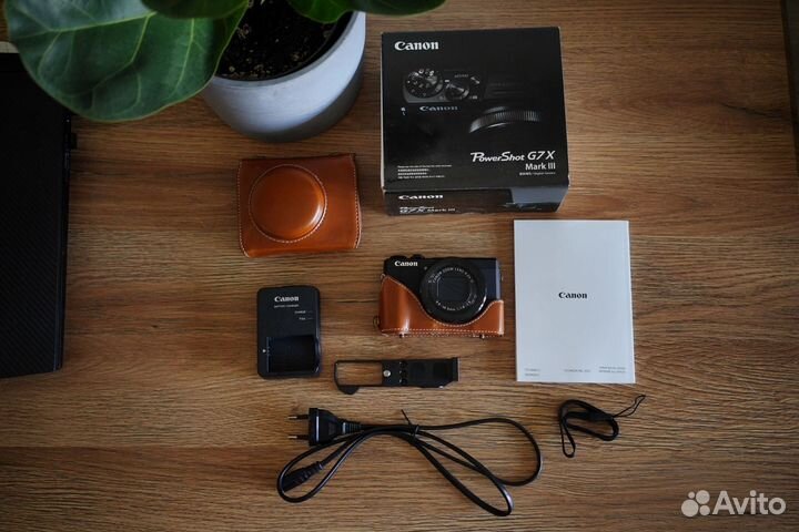 Камера Canon G7x Mark iii