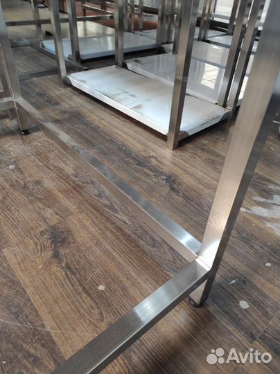 Стол для кафе, столовой, ресторана