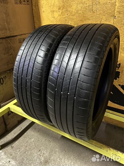 Bridgestone Turanza T005 215/55 R17