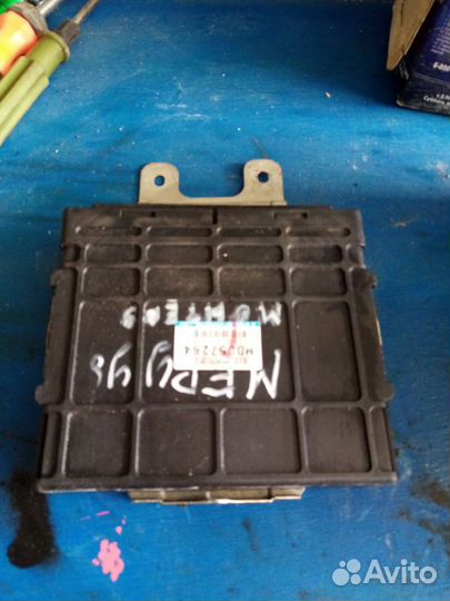 Блок ебу Mitsubishi Montero