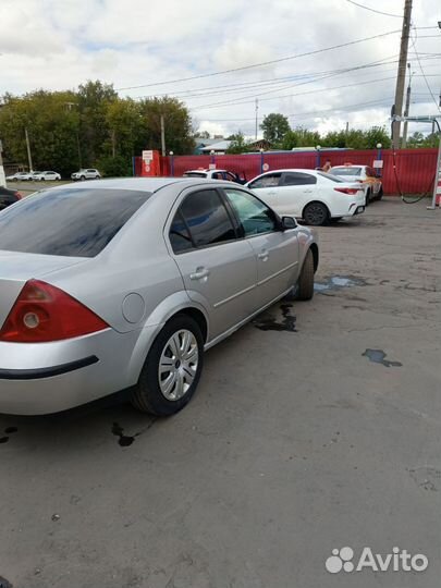 Ford Mondeo 1.8 МТ, 2002, 300 000 км