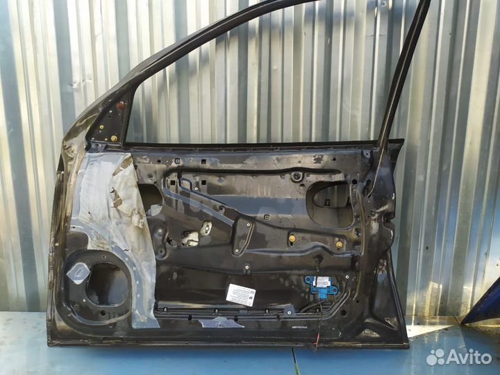 Дверь пер. прав. Opel Omega B
