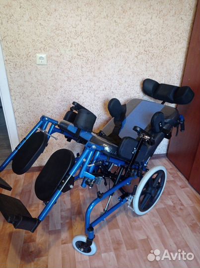 Инвалидная коляска