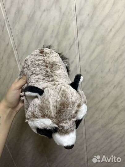 Мягкая игрушка енот