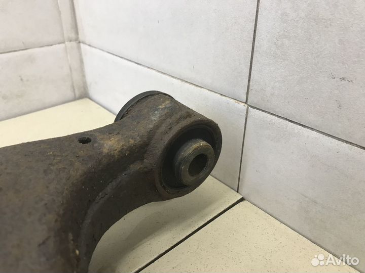 Рычаг передний нижний левый Mohave 2009