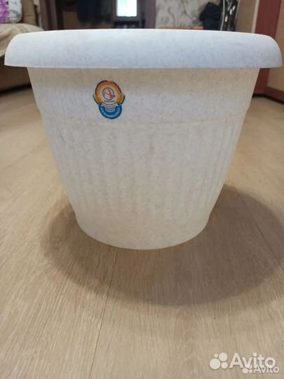 Кашпо для цветов