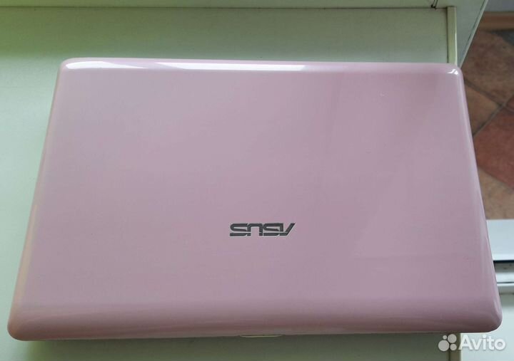 Ноутбук asus