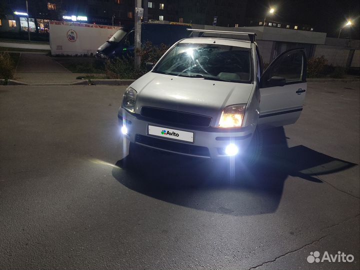 Ford Fusion 1.4 МТ, 2004, 300 000 км