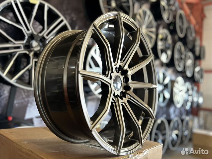 Диски 8x18 5x108 ET30