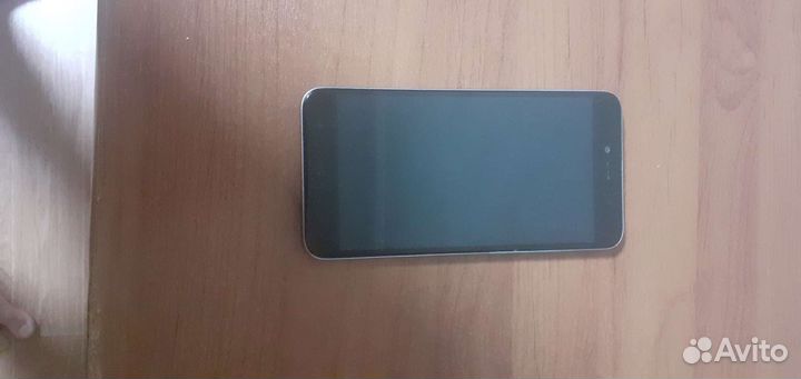 ZTE Blade, 512 МБ