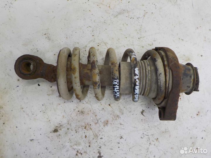 Стойка nissan wingroad задняя левая