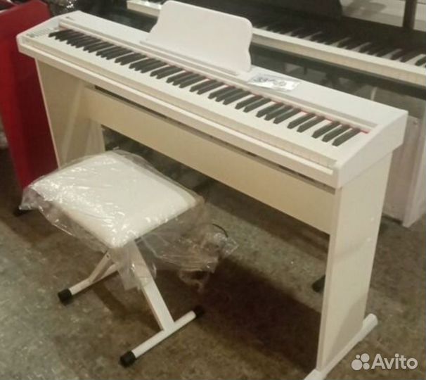 Цифровое пианино Artesia+ Стойка+ Педаль