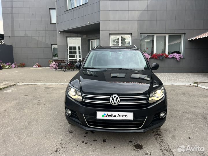 Volkswagen Tiguan 2.0 AT, 2013, 203 106 км