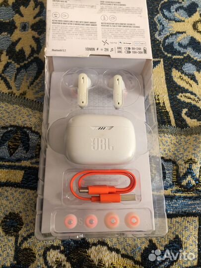 Беспроводные наушники jbl230