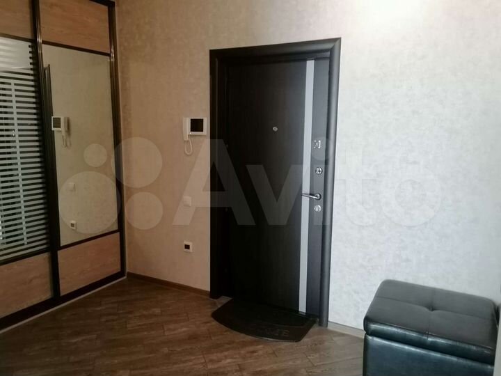 4-к. квартира, 130 м², 4/11 эт.