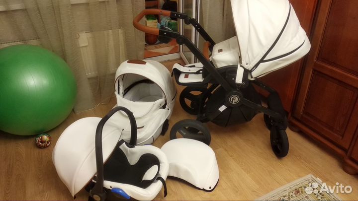 Коляска Verdi futuro 3 в 1