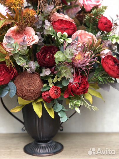 Интерьерные букеты из искусственных цветов