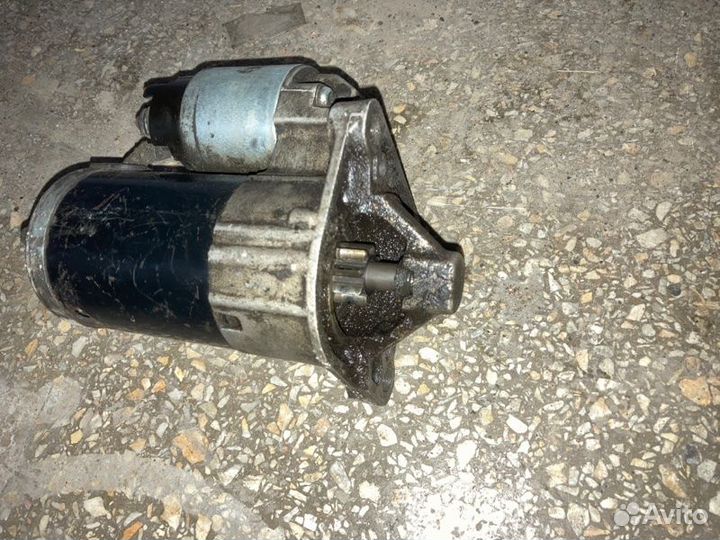 Стартер Renault Logan