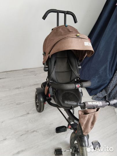 Велосипед детский с ручкой berger