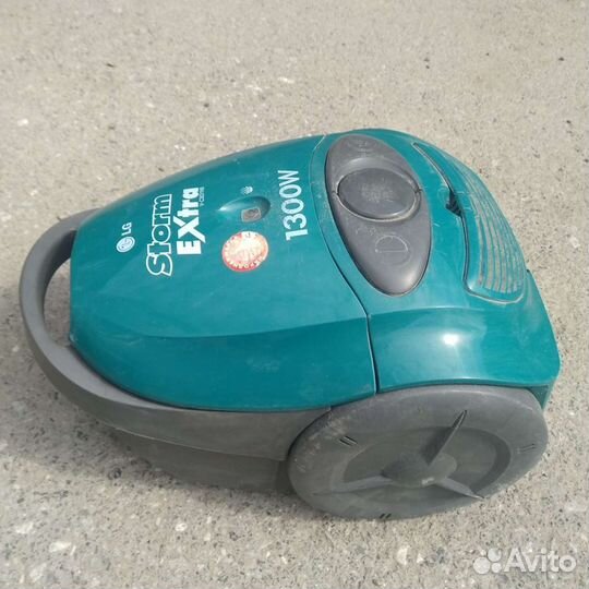 Вакуумный пылесос LG v-C3031NB Extra Storm