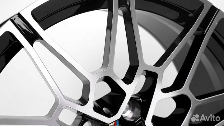 Диски колесные кованые BMW 666M стиль R19