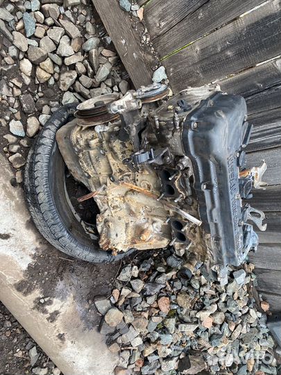 Двгатель QG15