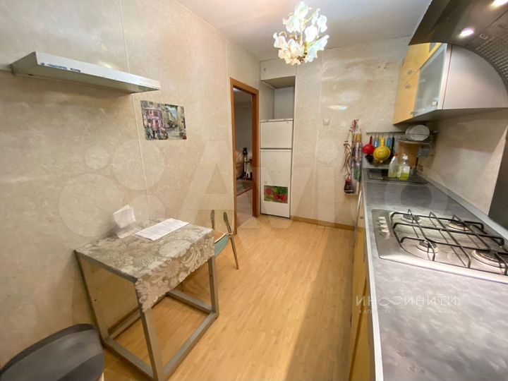 2-к. квартира, 38 м², 1/9 эт.