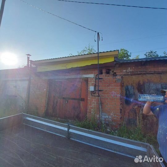 Ремонт крыши гаража, плотник и работы с деревом