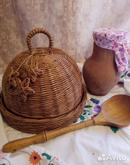 Хлебница плетеная