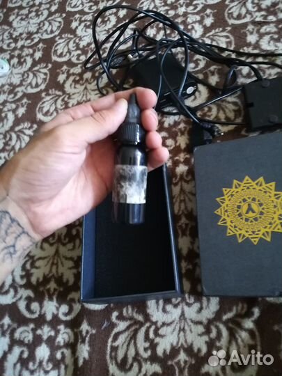 Машинка для татуажа и тату