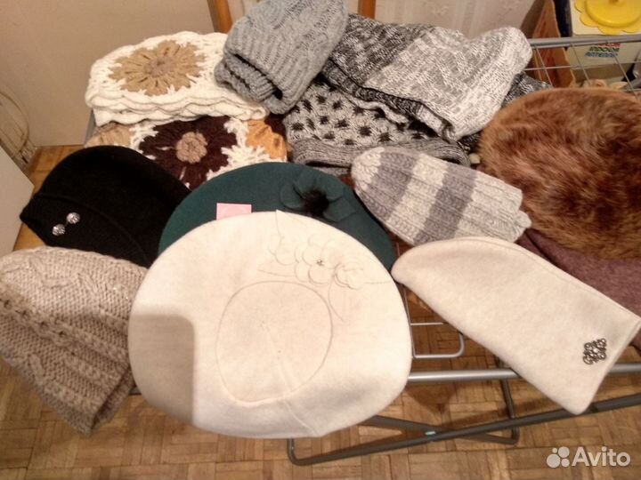 Береты и шапки