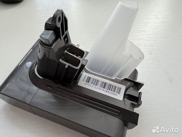 Аккумулятор для Dyson V6 родной, не работает