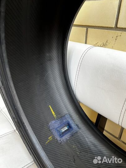 Yokohama Parada Spec-X 245/45 R20 V