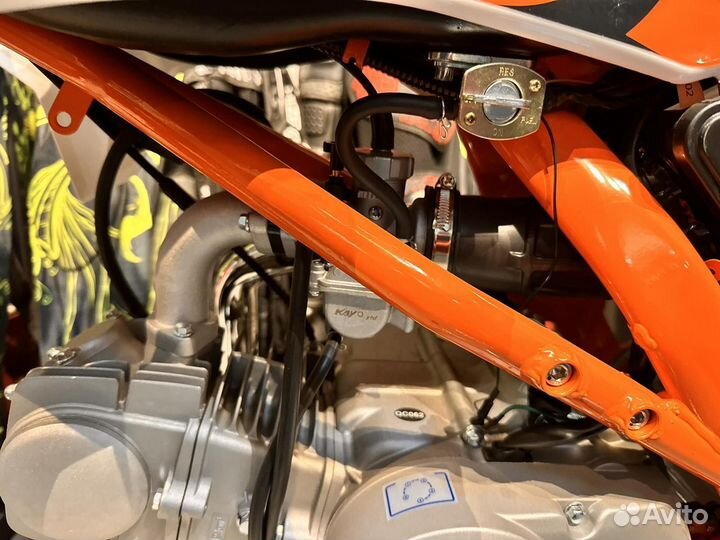 Питбайк kayo basic TT125 17/14 KRZ кикстартер