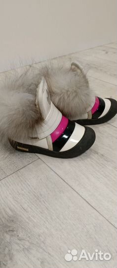 Ботинки демисезонные для девочки 27