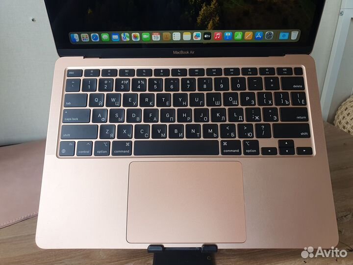 Apple macbook air 13 2020 m1