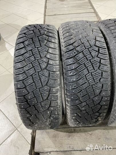 Continental IceContact 2 SUV 215/65 R16