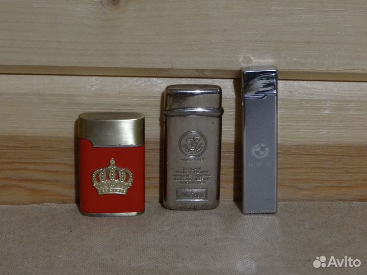 Зажигалка, брелки, фигурки кошки