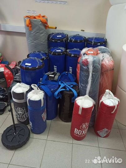 Боксерская груша Боксерские перчатки