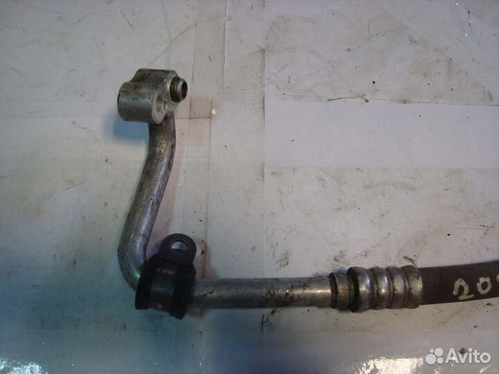 Трубка кондиционера W202 M111