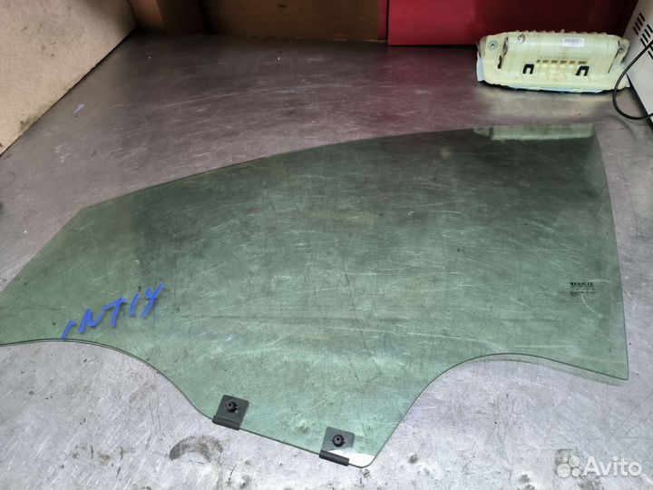 Рено дастер 2 duster 2 стекло передней левой двери