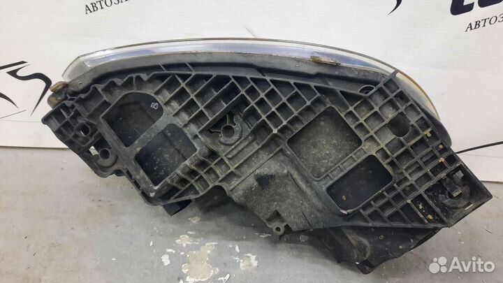 Левая фара Volkswagen golf 6 галоген