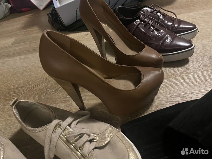Обувь женская 38 размер