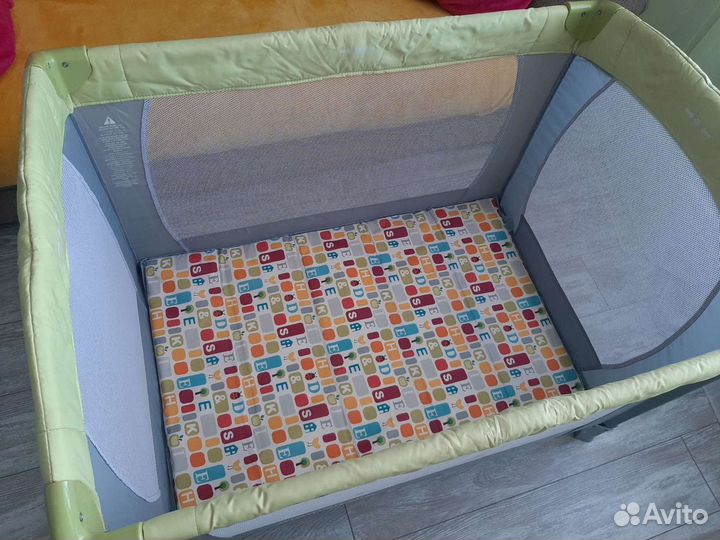 Манеж - кроватка Mothercare