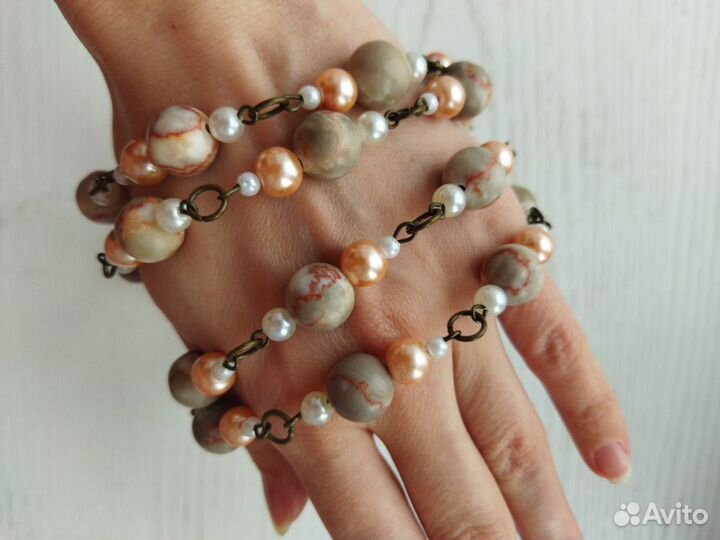 Бусы из яшмы и жемчуга