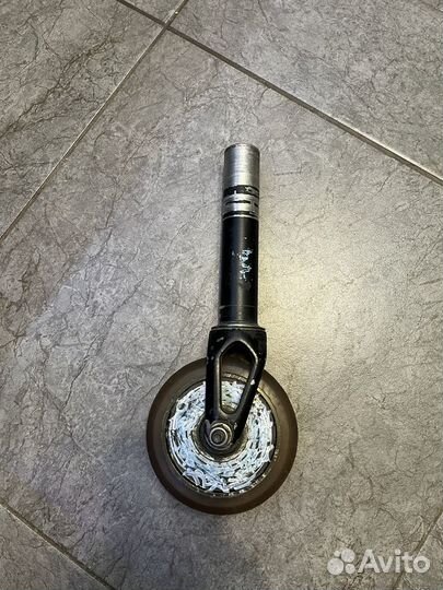 Вилка для трюкогого самоката от xaos