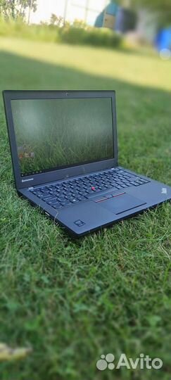 Lenovo thinkpad x250/i5/8gb/240gbss/12