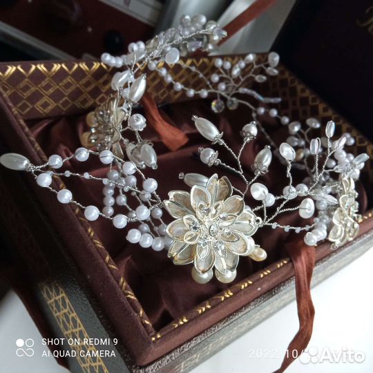 Свадебный венок из бусин новое