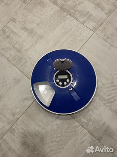 Автоматическая кормушка для животных